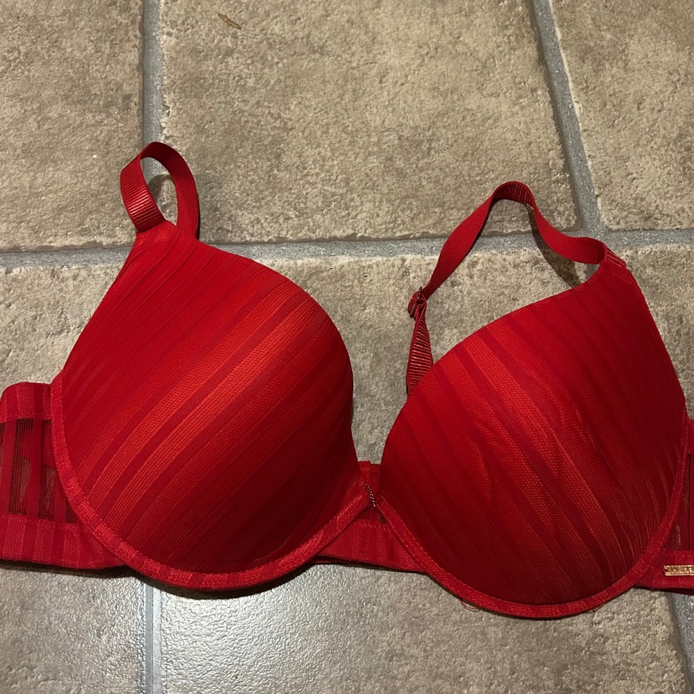 Rachel Rachel Roy Red Shadow Stripe Underwire Contour Bra 42D